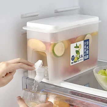 Szigorú válogatás a háztartási hideg italok Nagy kapacitás érintse meg a Hűtő citrom gyümölcs teáskanna Hideg vízzel vödör Hideg buborék