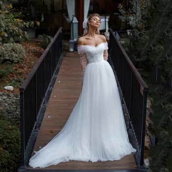 Tökéletes Egyszerű Tulle Hosszú Sleevees Esküvői Ruha 2023 A Menyasszonyi Ki Váll Backless Egy-Line Söprés Vonat Bohém Vestido De Novia